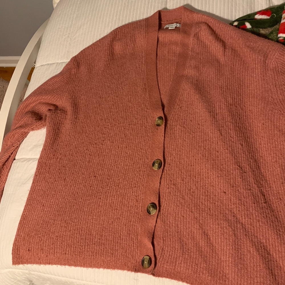 Salmon/pink American Eagle button down sweater-L